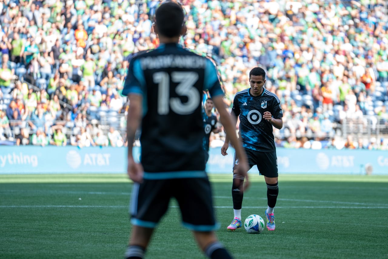 Romero prepares to pass