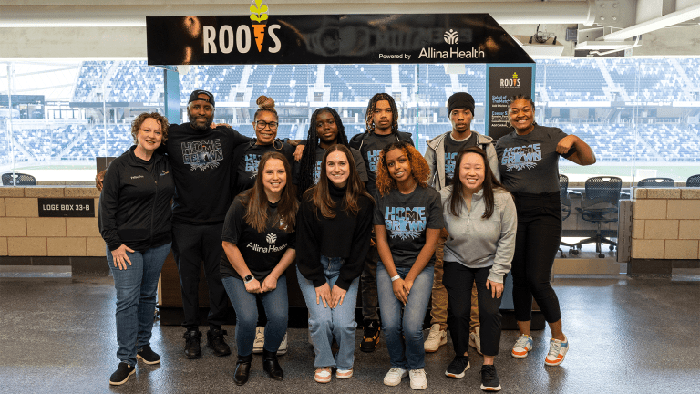 Rootsforthehometeam_2